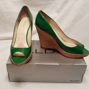 Women's high heel wedge shoes
